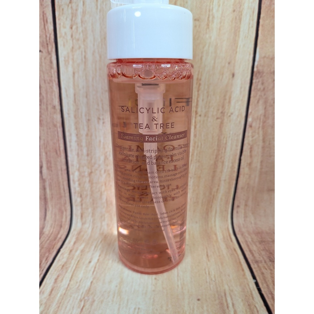 Findley Salicylic Acid & Tea Tree Gentle Exfoliating Foaming Facial Cleanser 6oz - Picture 4 of 6